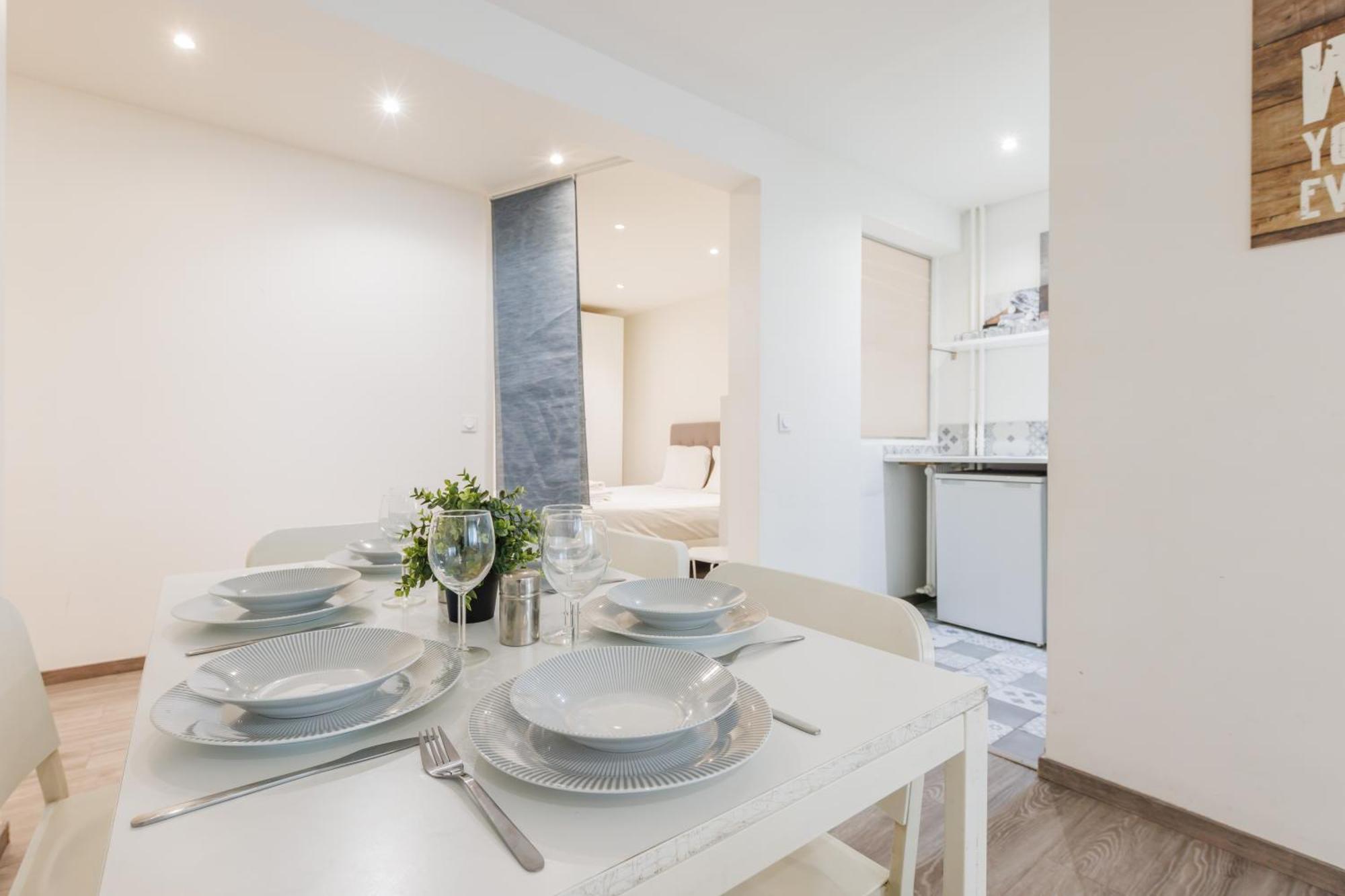Cmg Anatole France Levallois G المظهر الخارجي الصورة